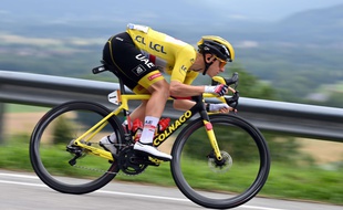 Tadej Pogacar lors de la 10e étape du Tour de France Albertville-Valence, ce mardi.