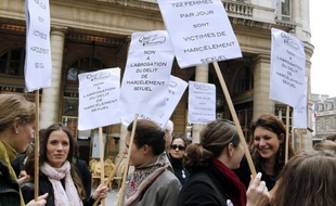 Pour combler le vide juridique créé il y a deux mois par la décision du Conseil constitutionnel d'abroger la loi sur le harcèlement sexuel, le gouvernement va présenter mercredi un nouveau texte, qui sera scruté par les associations féministes.