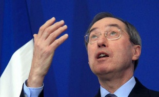 Le ministre de l'Intérieur, Claude Guéant, a affirmé mardi sur RMC-BFMTV que le taux de délinquance, chez la population étrangère en France, était "de deux à trois fois supérieur" à celui de la délinquance générale.