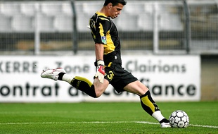 Vincent Briant a joué une quinzaine de matchs avec Nantes, notamment en septembre 2006 contre l'OM.
