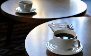 Cafés colombiens servis dans un établissement de Bogota, le 27 juin 2014