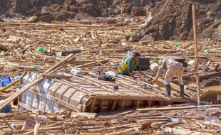Les abords de la ville de Copiapo après la crue de la rivière El Salado au Chili, le 1er avril 2015
