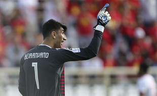 Le gardien iranien Alireza Beiranvand est officiellement entré au Guiness Book des records, le 25 novembre 2021.