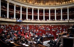 La classe politique se déchire après l’annonce de Macron sur la Palestine