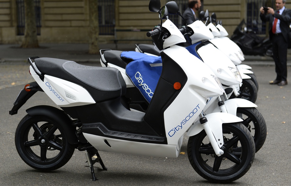 Lyon Lyon va expérimenter les scooters électriques en libre accès