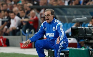 Marcelo Bielsa pendant OM-Monaco, le 10 mai 2015 au stade Vélodrome.