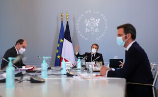 Un conseil de défense sanitaire doit avoir lieu ce mercredi, le 3 mars 2021, pour décider des mesures pour les 20 départements en sursis.