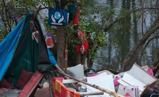 Sur un campement de l'Île du Ramier, à Toulouse. (Archive)