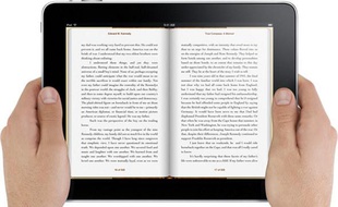 L'iPad permet de lire des livres électroniques
