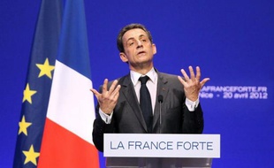 Nicolas Sarkozy a lancé vendredi à Nice un ultime appel à la mobilisation de son camp pour le premier tour de la présidentielle dimanche, dont il est donné favori avec le candidat socialiste François Hollande, pour faire triompher "le choix de la France forte"