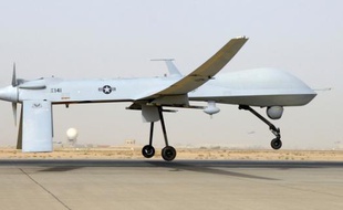 Un drone américain sur la base de Balad en Irak, le 12 juin 2008.