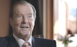 Roger Moore a tourné dans sept films de la saga James Bond.