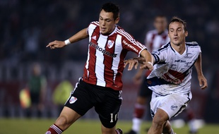 Lucas Ocampos a débuté sa carrière professionnelle à River Plate.