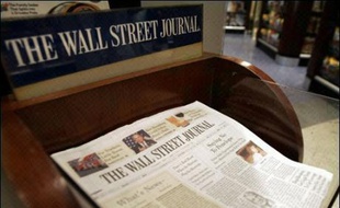 La vente de Dow Jones, éditeur du Wall Street Journal, reste donc suspendue à la décision des Bancroft, qui contrôlent Dow Jones avec 64% des droits de vote, et qui sont très divisés sur cette transaction. Ils devraient se réunir dans les jours prochains pour se prononcer, selon le Wall Street Journal.