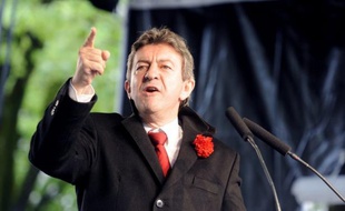 Jean-Luc Mélenchon, le candidat du Front de Gauche à la présidentielle, a assuré, dans une interview à LCP diffusée mardi, que "beaucoup ressentent la position" de François Hollande comme "assez timorée".