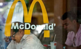 L'établissement McDonald's de l'agglomération d'Avignon, dans lequel cinq personnes avaient pris un repas avant de souffrir d'une gastro-entérite aiguë, ne peut pas être tenu pour responsable, a annoncé mardi la préfecture du Vaucluse dans un communiqué.