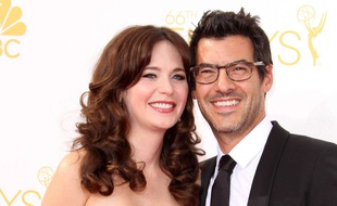 Zooey Deschanel et son petit ami Jacob Pechenik en août 2014 à Los Angeles.