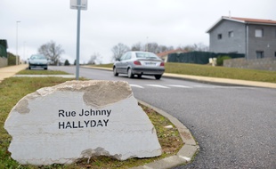 La seule rue Johnny Hallyday de France, à Charvieu Chavagneux, voit ses plaques régulièrement volées