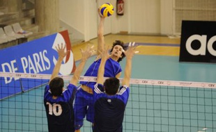 Le Paris Volley à l'entraînement, le 10 décembre 2008.