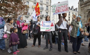 Manifestation des enseignants, parents d'élèves, élèves, animateurs et syndicats contre la réforme des rythmes scolaires mise en place debut septembre à Aubervilliers le 03 octobre 2013.