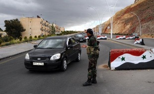 L'armée syrienne a réussi mercredi à prendre le contrôle d'une localité stratégique à l'est de Damas après des semaines de combats acharnés avec les rebelles, a indiqué l'Observatoire syrien des droits de l'Homme (OSDH).