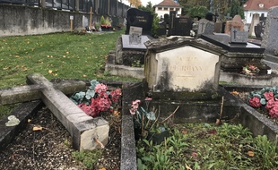 Une vingtaine de stèles ont été vandalisées au cimetière Saint Urbain de Strasbourg.
