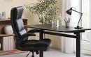 Envie d’un bureau confortable et stylé ? La chaise KASTBJERG noire est à 150 € chez Jysk en ce moment