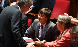 Nicolas Hulot (à gauche) et Elisabeth Borne (à droite) ont signé un communiqué commun pour préciser l'avenir du projet autoroutier controversé du GCO en Alsace.