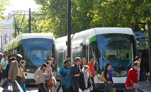 Le 4 juin 2013, Illustration tram de la TAN ? Nantes.