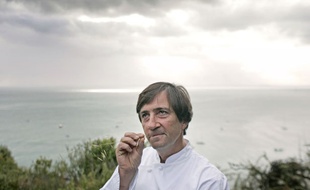 Le chef Olivier Roellinger, en 2005 à Cancale.