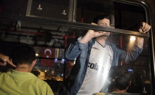 s inculpations se Les inculpations se poursuivent en Turquie après les manifestations antigouvernementales sans précédent qui ont secoué le pays pendant trois semaines, avec 22 nouveaux suspects placés en détention préventive à Ankara.