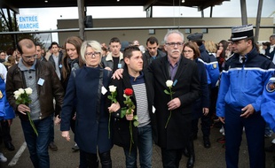 Plus de 3.000 personnes étaient réunies dimanche à Gray, en Haute-Saône, pour participer à une marche silencieuse à la mémoire d'Alexia Daval.