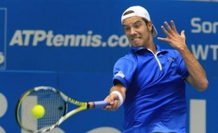 Le Serbe Novak Djokovic et le Français Richard Gasquet, respectivement têtes de série N.1 et N.2 de l'Open 13 de Marseille, ont été éliminés jeudi au deuxième tour du tournoi.