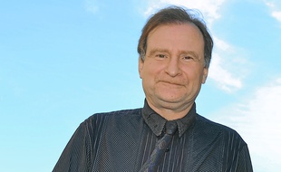 Georges Piccolo, à Antigone, mardi.