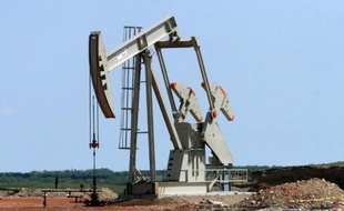 Chute des prix du pétrole et crise du rouble rendent les marchés très fébriles