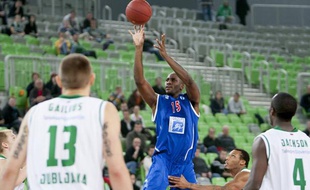 Jawad Williams lors du match entre le Paris-Levallois et l'Union Olimpija le 13 novembre 2013.
