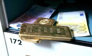 Trois tonnes d'argent et 43 kilos d'or terminent chaque année dans les égouts en Suisse (illustration)