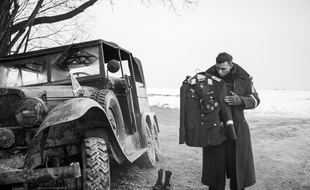 Alexander Fehling dans The Captain- L'usurpateur de Robert Schwentke