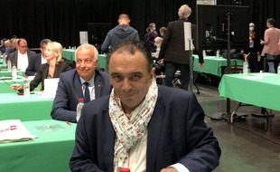 Le maire de Roubaix, Guillaume Delbar, au conseil communautaire de la métropole de Lille, en 2020.