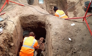 Fouilles archéologiques de l'INRAP Grand-Est dans l'église Saint-Guillaume à Strasbourg. Septembre 2020.
