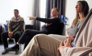 La première séance s’est tenue la semaine dernière dans un hôtel niçois
