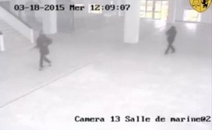 Capture d'écran d'une vidéo de surveillance du musée du Bardo à Tunis, diffusée par les autorités tunisiennes.