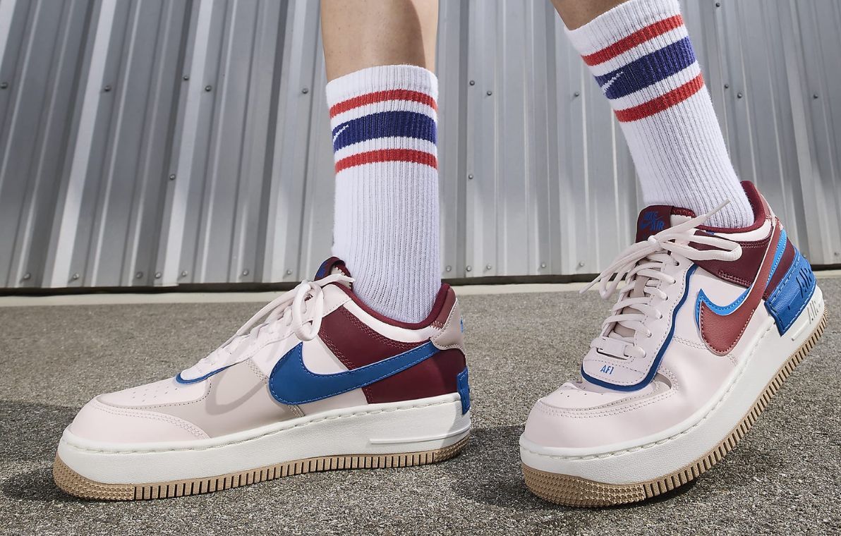 Les internautes s’arrachent ces nouvelles Air Force 1 Shadow déjà en promo