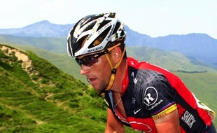 Le comité directeur de l'Union cycliste internationale (UCI) a approuvé l'idée d'un audit indépendant pour étudier le rôle joué par sa direction dans l'affaire Armstrong, a annoncé jeudi soir la fédération.