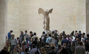 La Victoire de Samothrace au Louvre, en 2008.