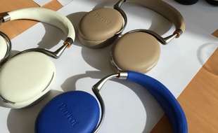 Le Zik 2.0 se décline en six couleurs.