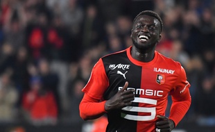 L'attaquant rennais Mbaye Niang.