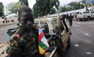 Des soldats sud-africains se disent traumatisés après avoir combattu et tué des enfants-soldats pendant la prise de Bangui par les rebelles du Séléka le 23 mars, a rapporté l'hebdomadaire dominical sud-africain Sunday Times.