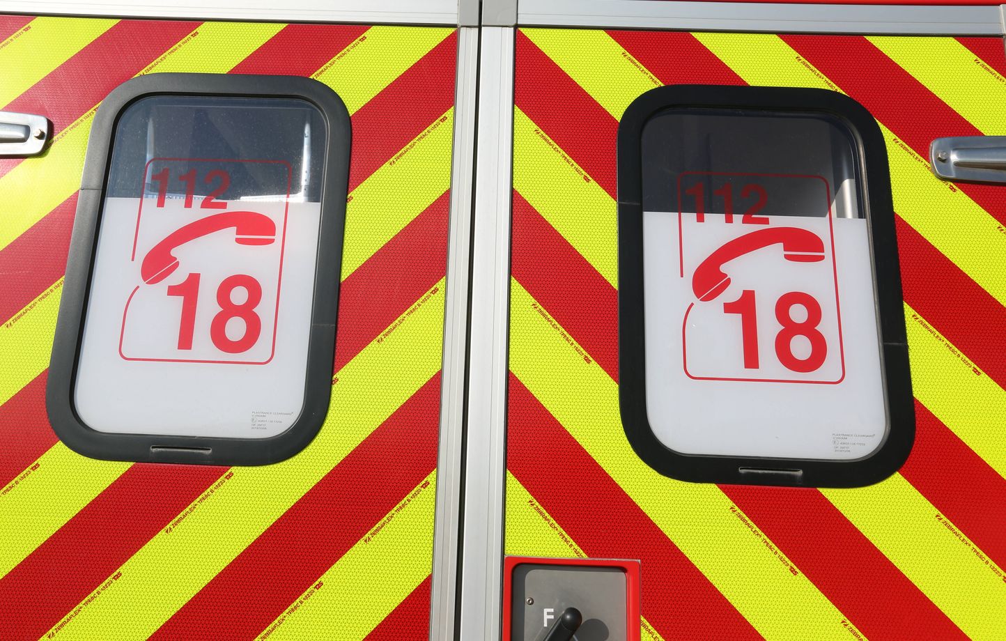 Pas-de-Calais : Une jeune femme de 18 ans tuée par le conducteur d'une voiture qui a pris la fuite thumbnail