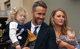 Ryan Reynolds, Blake Lively et leurs enfants sur le Walk of Fame
